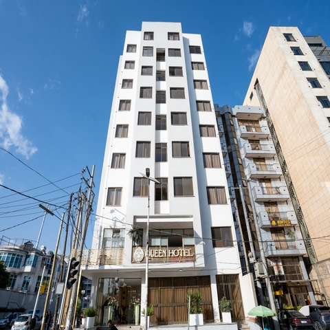 Queen Hotel