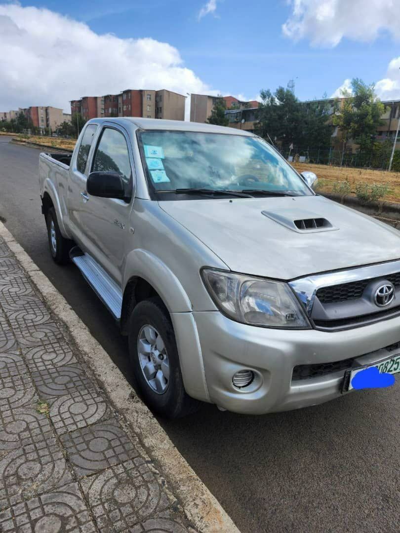 2011 Toyota Hilux