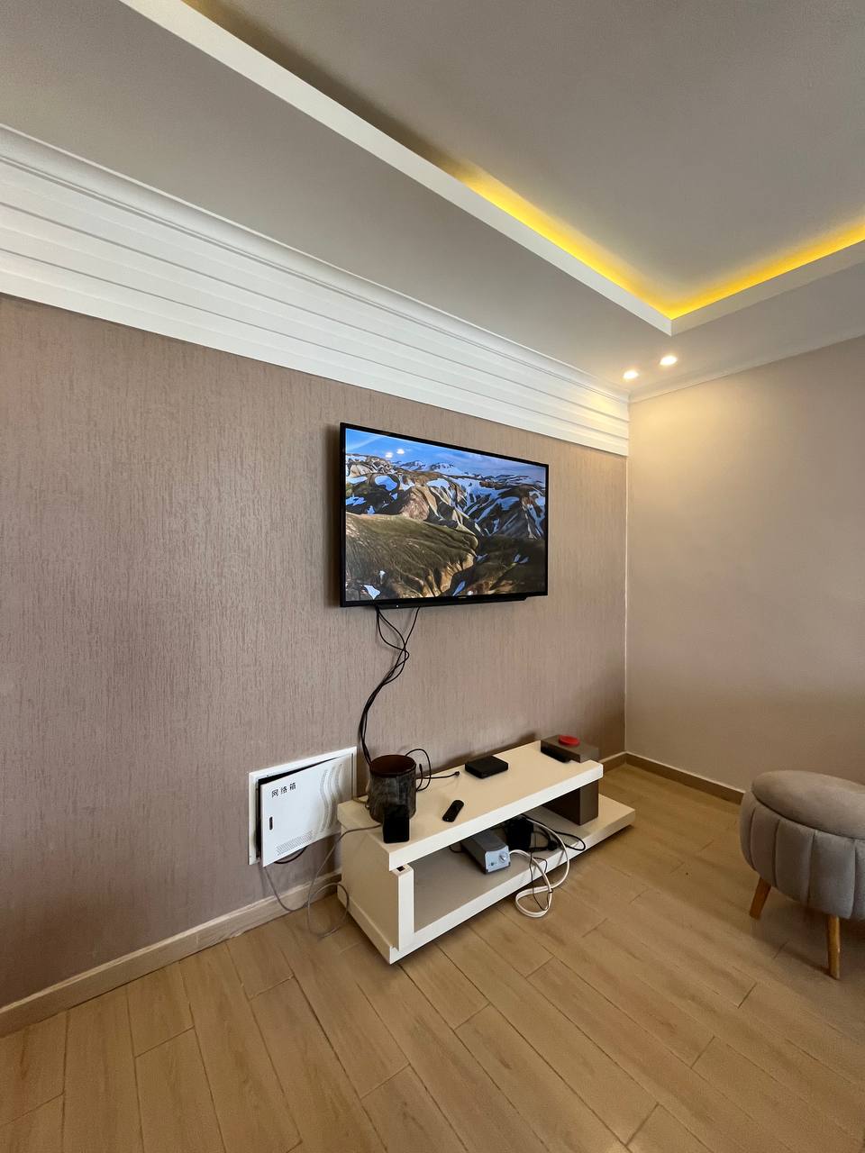 Ayat, 4 Bedroom, 3 Bathroom Modern Home