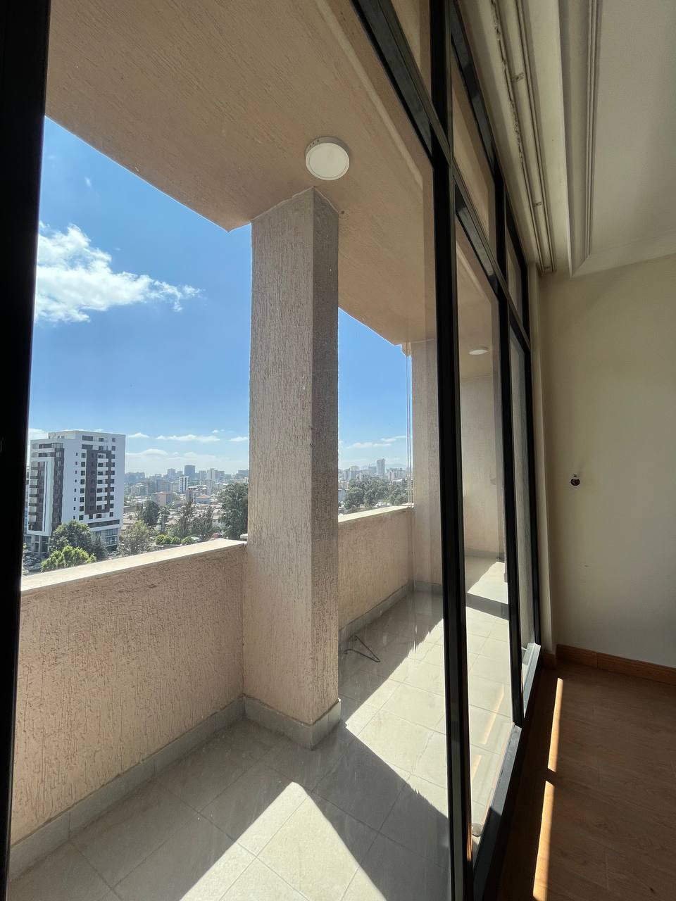 Bole, 5 Bedroom, 4 Bathroom Elegant Villa