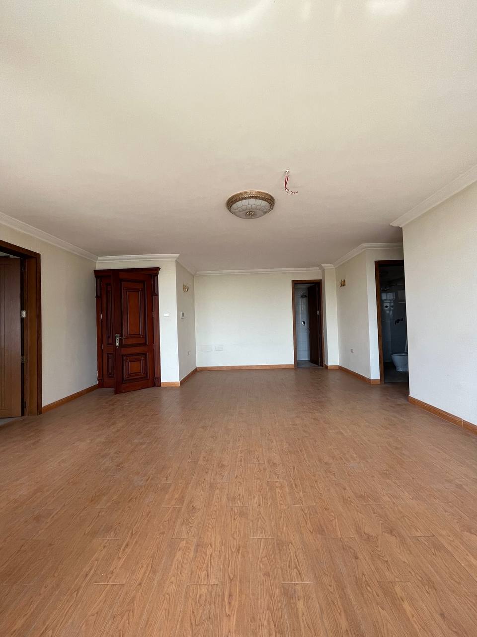 Bole, 5 Bedroom, 4 Bathroom Elegant Villa