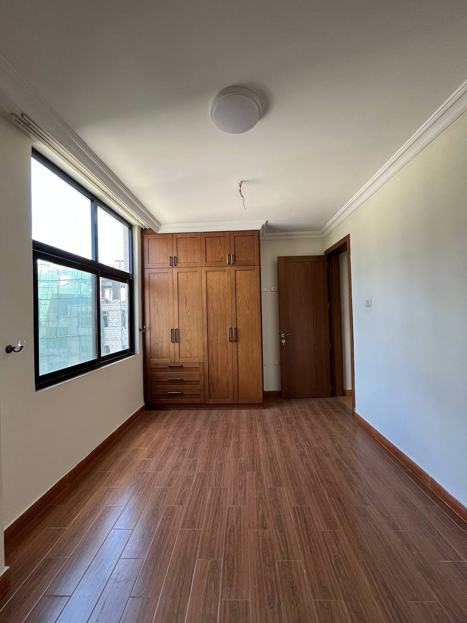 Bole, 5 Bedroom, 4 Bathroom Elegant Villa