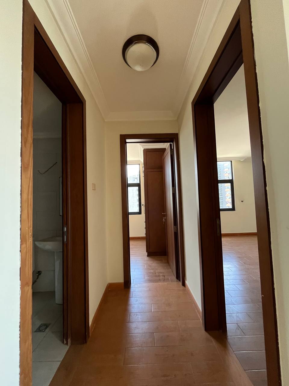 Bole, 5 Bedroom, 4 Bathroom Elegant Villa