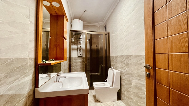 G+2 Spacious 8-Bedroom, 4-Bathroom Home in ET Village