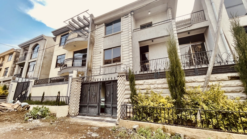 G+2 Spacious 8-Bedroom, 4-Bathroom Home in ET Village