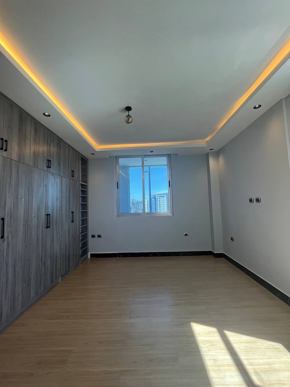 Sarbet, 3 Bedroom, 2 Bathroom Cozy Family Home