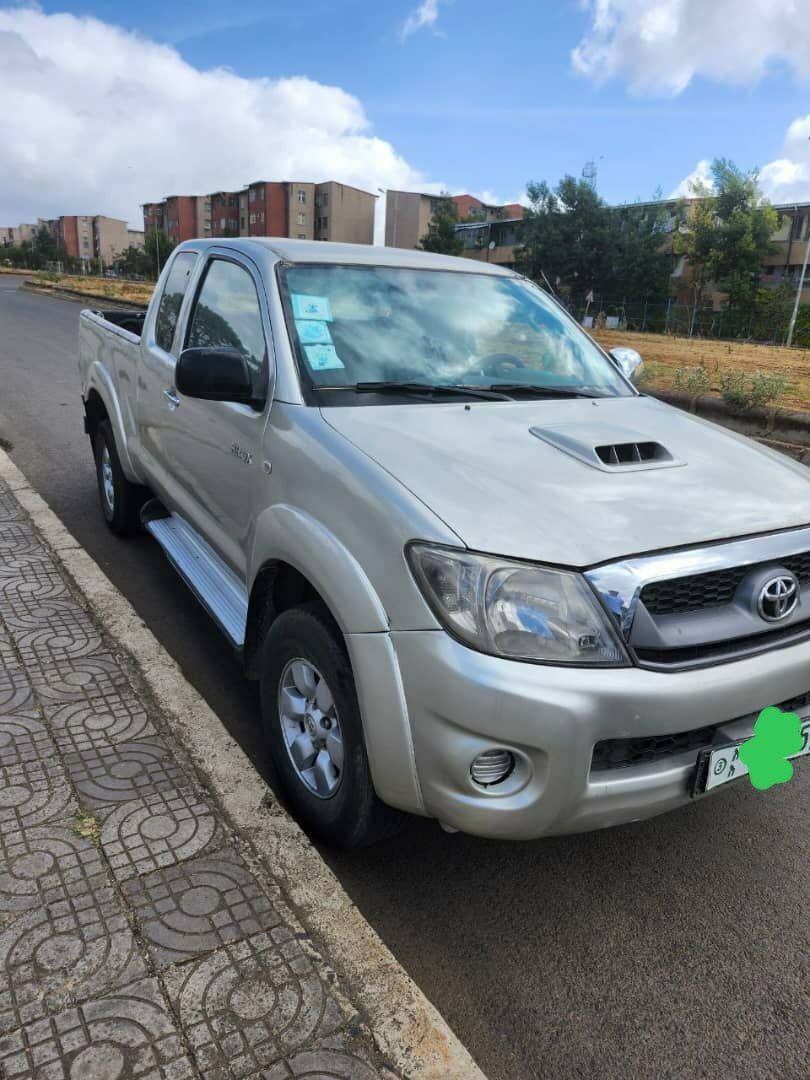 2011 Toyota Hilux