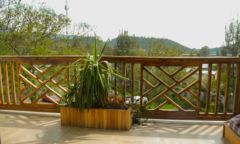 Deluxe Mountain View