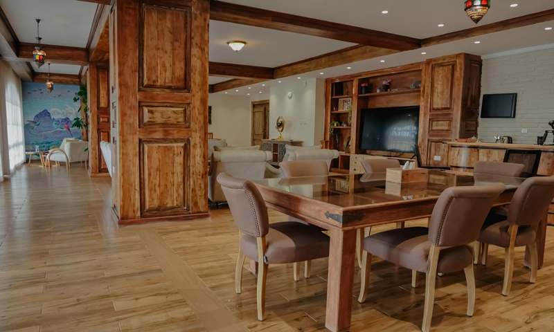 Presidential Suit Two